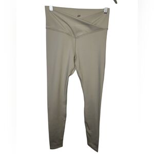 H&MSport Women's SoftMoss/Fern Green Vshaped/Crossover Waistband Leggings Size S